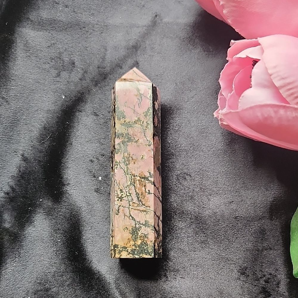 Rhodonite Point
